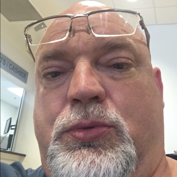 Meet your Posher, David - Picture 1 of 1